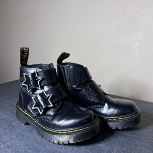 Dr. Martens Kids Black Leather Star Buckle Boots